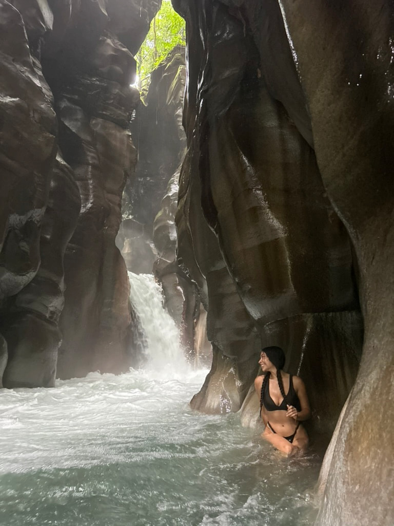 Rio Azul in Costa Rica